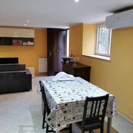 Relais Maria Luisa Locazione Turistica Di Simona Capaccio Bed & Breakfast Fiumicino Eksteriør bilde