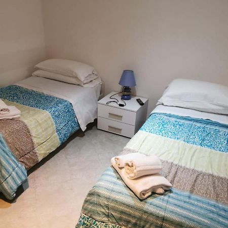 Relais Maria Luisa Locazione Turistica Di Simona Capaccio Bed & Breakfast Fiumicino Eksteriør bilde