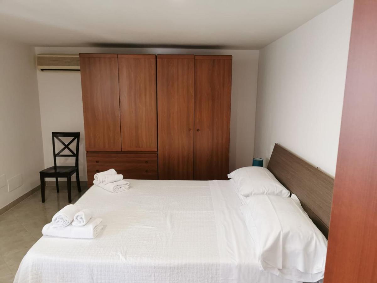 Relais Maria Luisa Locazione Turistica Di Simona Capaccio Bed & Breakfast Fiumicino Eksteriør bilde