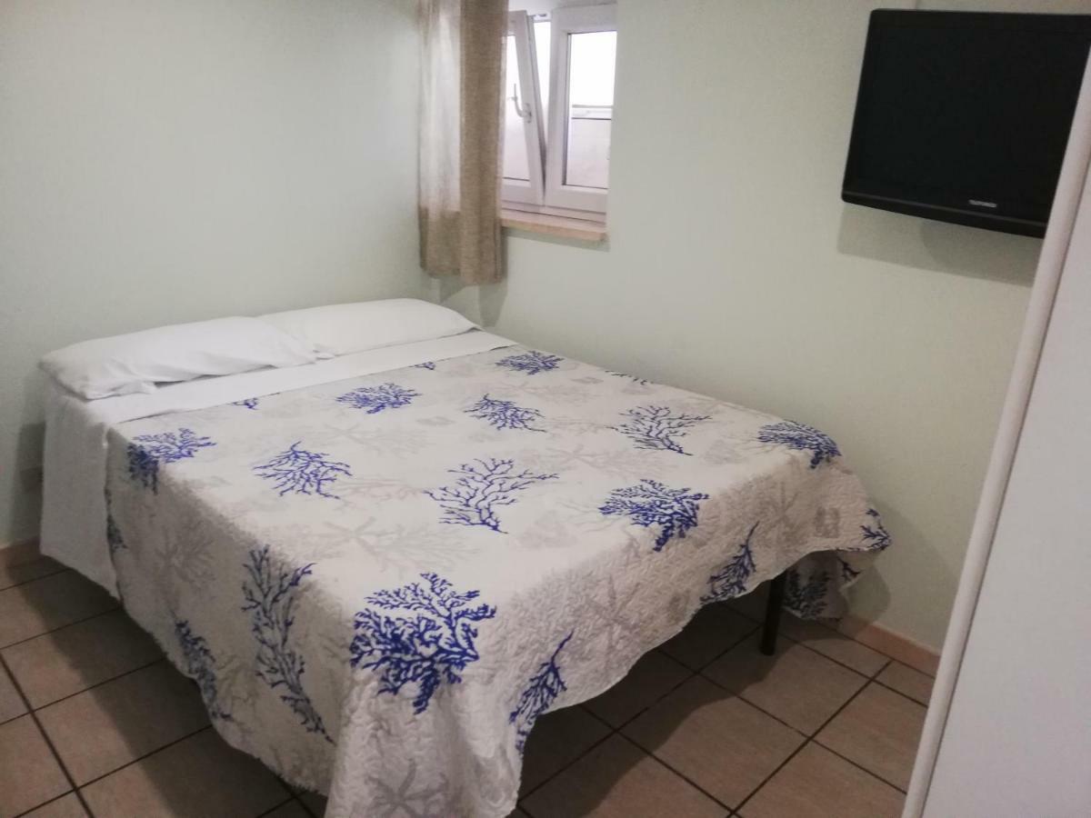 Relais Maria Luisa Locazione Turistica Di Simona Capaccio Bed & Breakfast Fiumicino Eksteriør bilde